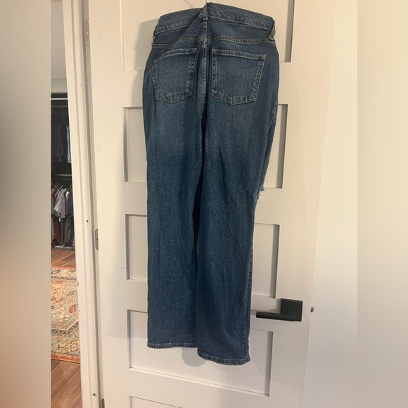 Medium Wash Jean - Picture 2 of 2